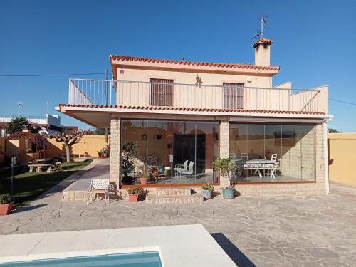 Vinaros House | JADE Hotel: Guest Rated 9.3 with Pool & Pet-Friendly Perks