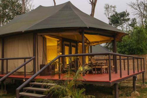 Bharatpur Cabin | Experience Jagatpur Lodge: Oceanfront Retreat with Pool