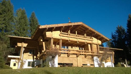 Gerlos Ski Chalet | Elegant Jagdhaus Gerlos: 4-Star Oceanfront Retreat