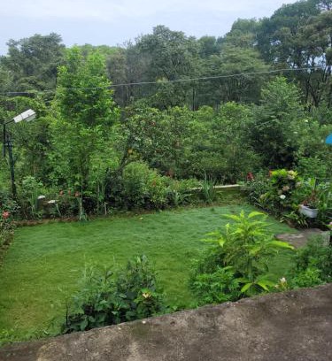 Palampur House | Top-Rated Jagdishwary Kuteer: Family-Friendly Retreat