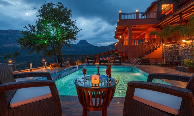 Paud Villa | Experience Tranquility at Jalanta Stays – Lake View Retreat
