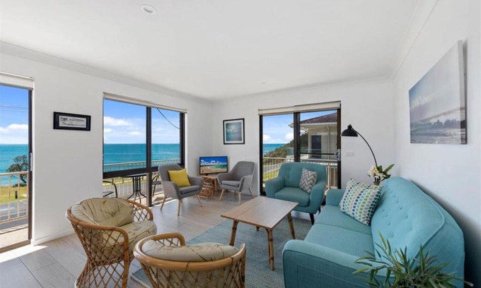 Woolgoolga Apartment | Oceanfront Retreat at Jambi Ocean View Woolgoolga