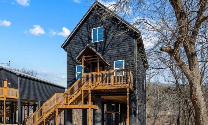 Galena Cabin | Family-Friendly Getaway at James River Haven Cabins