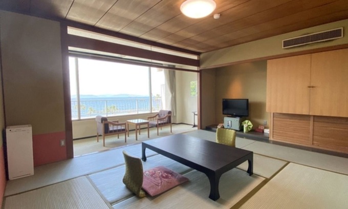 Nishiuracho Hotel | Ocean View Japanese-Style Room for Two in Gamagori
