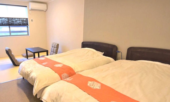 Hakone Hotel | Cozy Japanese-Western Room for Two in Kanagawa