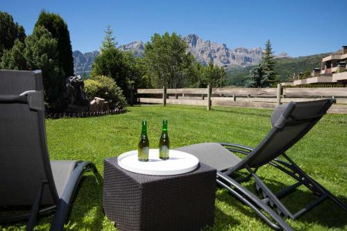 Panticosa Apartment | Experience Jardín de Saras by BeValle: 9.5/10 Rated Getaway