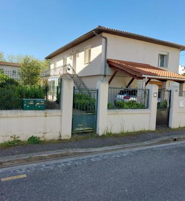 Agen Villa | Jardin Dangla "Classé de tourisme 3 étoiles "