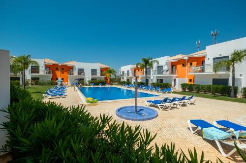 Pera Villa | Oceanfront Family Retreat at Jardins de Pêra - 4 Star Stay