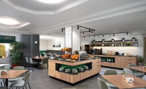 Vitosha District Hotel | Jasmin Hotel: Oceanfront Retreat with Pool & High Ratings