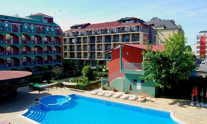 Sunny Beach Apartment | Jasmine Club Family Studio with Pool View & Pet Friendly