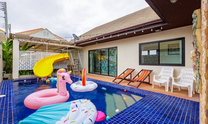Nong Kae House | Discover Jasmine House Pool Villa Near Shopping Center