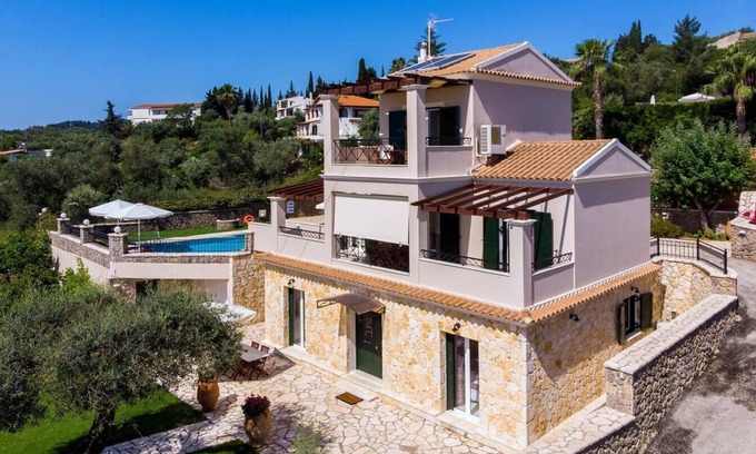 Dassia Villa | Relax at Jasmine Villa with Private Pool & Breakfast Included