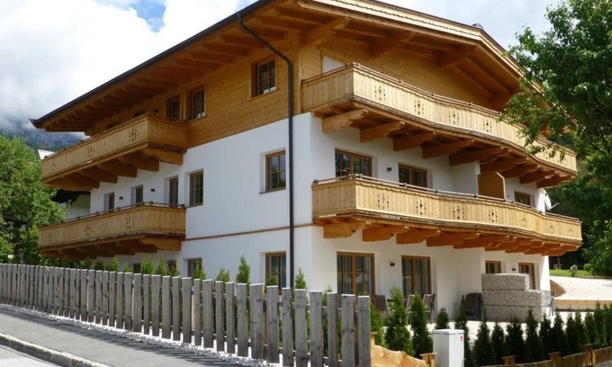 Scheffau am Wilden Kaiser Apartment | Jaspis - Guest Rated 10/10 with Private Sauna & Balcony