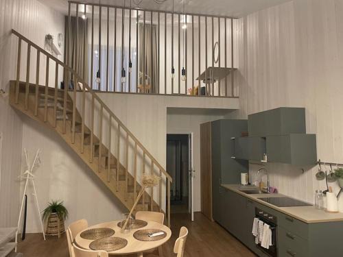 Klaipeda District Municipality Apartment | Cozy Oceanfront Apartments in Svencelė with Hot Tub
