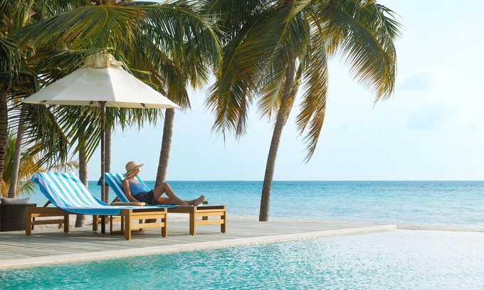 Lhaviyani Atoll Resort | Discover Jawakara Islands Maldives: 4-Star Paradise Awaits