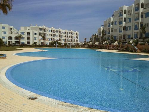 Marina Smir Apartment | Jawhara Smir Marina: Family-Friendly Oceanfront Retreat