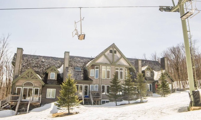 North Troy House | Unmatched Jay Peak 5 Bed Townhome: Ski-on, Spa & Breakfast