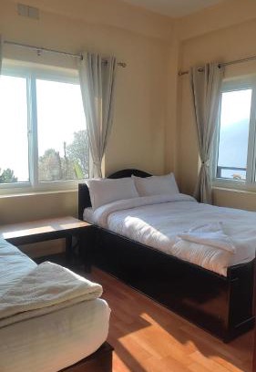 Pumdi Bhumdi Cabin | Jay sambhoo pumdikot lodge restaurant and cafe