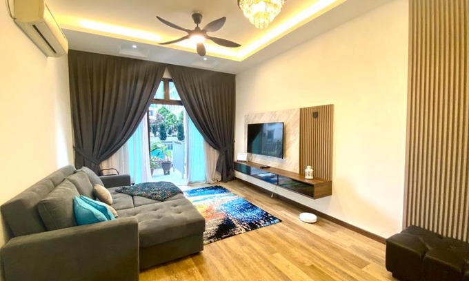 Kempas Apartment | Relax at JB D’Summit Residence with Pool & Ocean Views