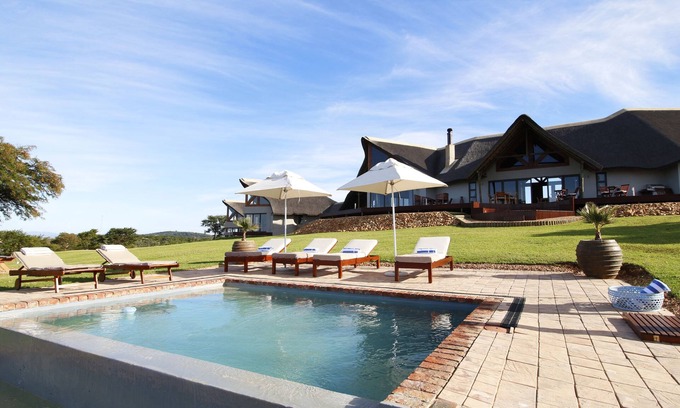 Thornhill House | Inviting JBay Zebra Lodge: 4-Star Stay with Pool & Spa