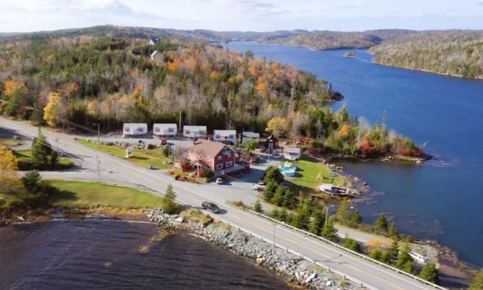 Head of Jeddore Cabin | Exclusive Oceanfront Retreat at Jeddore Lodge Cabins