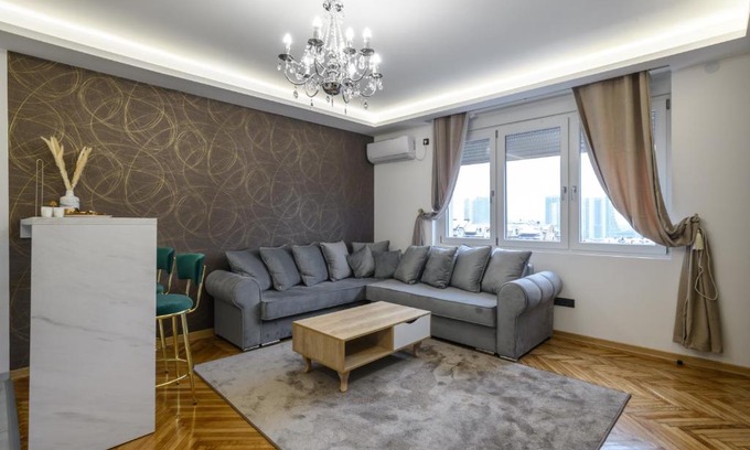 Slavija Apartment | Guest Rated 10/10: One Bedroomed Apartment TED awaits