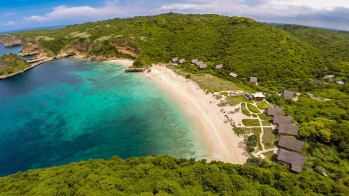 Jerowaru Resort | Relax at Jeeva Beloam Beach Camp with Oceanfront Views