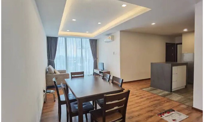 Kuching Condo | Jeff and Ricky's Homestay 46 @ VivaCity Megamall