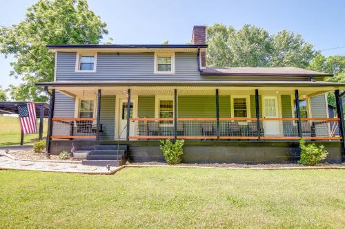 Jefferson City House | Family-Friendly Jefferson City Retreat - Near Cherokee Lake!