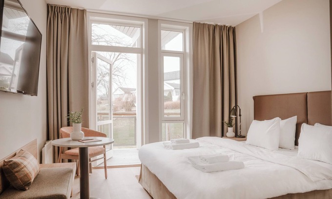 Inderoy Hotel | Discover Jegtvolden Fjordhotell: Family-Friendly Getaway