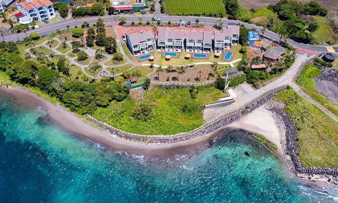 Pyoseon House | Experience Jeju Badayeon Villa: Family-Friendly Retreat