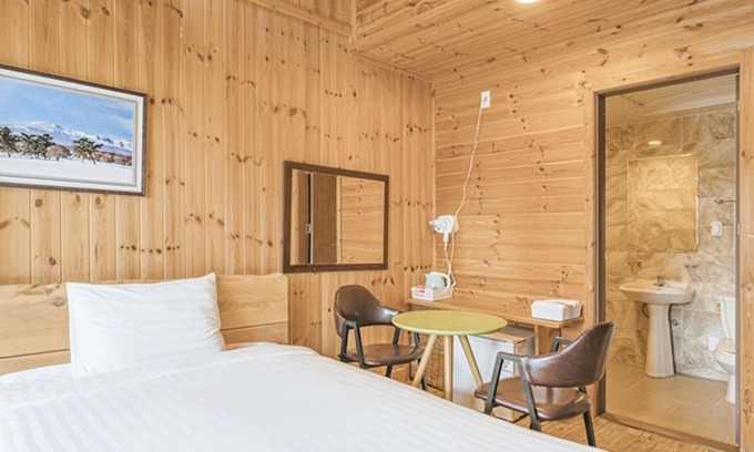 Hallim House | Relaxing Jeju Healing Resort with Family-Friendly Amenities