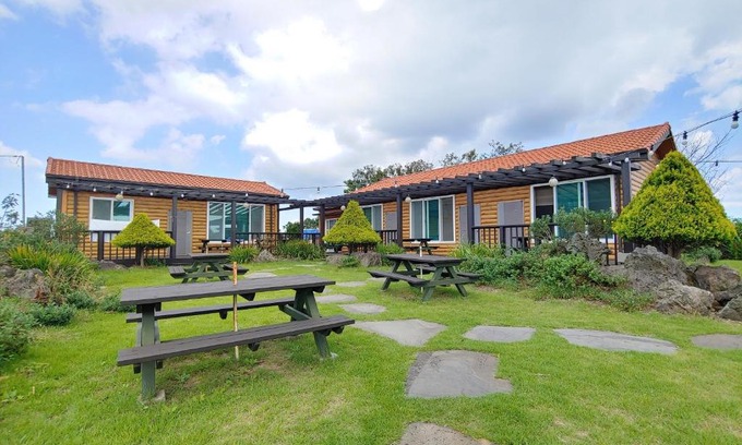 Hallim House | Discover Jeju Oreum Pension with Family-Friendly Comfort