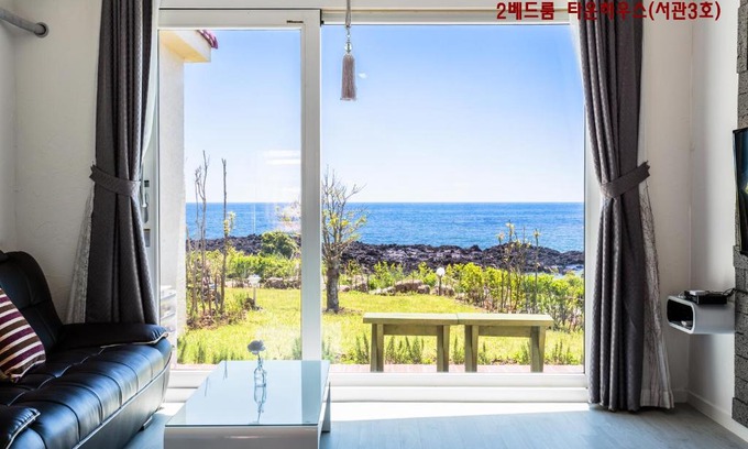 Seongsan House | Discover Jeju Turning Point Pension: Oceanfront Bliss Awaits
