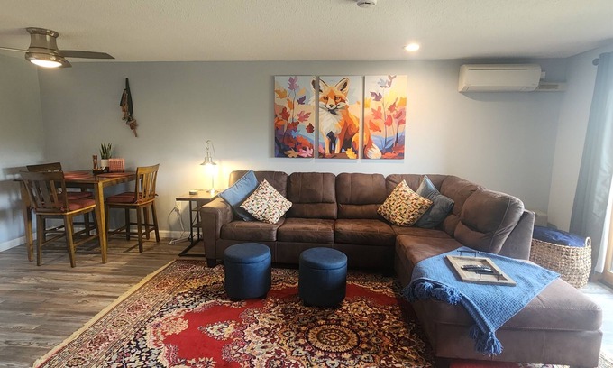Bartlett Condo | Family Retreat Near Storyland with Pool & Mountain Views
