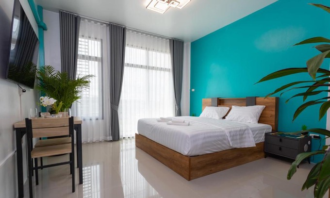 Buriram Apartment | Discover Jen Sabaai: Family-Friendly with Pool Access