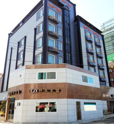 Jeonju Hotel | Budget-Friendly Jeonju Hotel with Breakfast & Accessibility