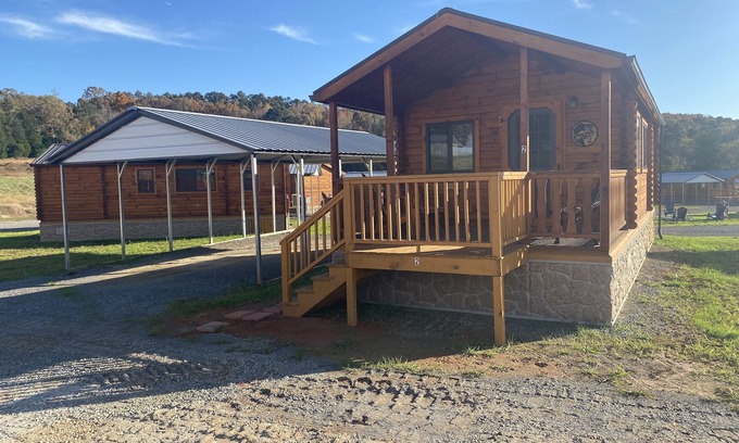 Scottsboro Cabin | Inviting Jerkbait Cabin: Ocean & Lake Views Await You