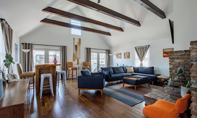 Highlands House | Ultimate Jersey Shore House: Walk to Beach, Bars & More