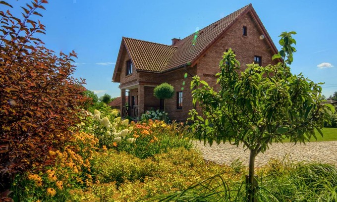 Zalewo House | Stay at Jerzwałd 14: Pet-Friendly with High Guest Ratings