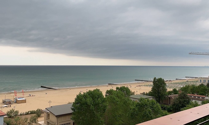 Jesolo Apartment | Jesolo Panoramic View with Oceanfront and Spa Amenities