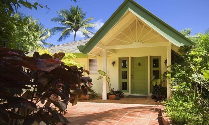 Gibbes Villa | Relax at Jessamine by Blue Sky Luxury: Perfect for Families