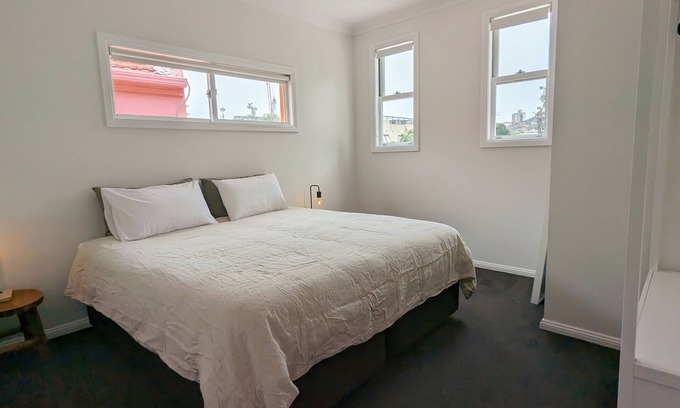 Bondi Beach House | Charming Jet Flamingo Villas with Oceanfront Views & More
