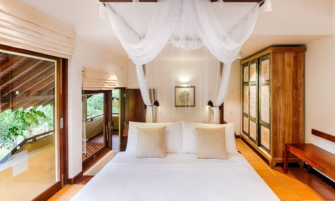 Negombo Hotel | Relax at Jetwing Ayurveda Pavilions - 4-Star Wellness Retreat