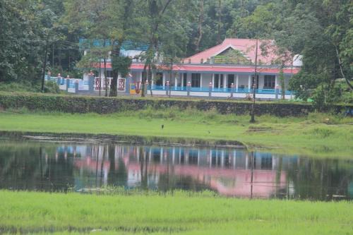 Devikolam Resort | Jewel Homes Thattekad For birding and families - An ISO9001 ISO14001 ISO22000 Certified