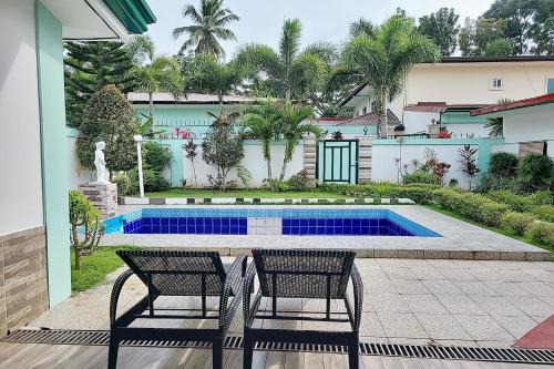 Silang Villa | Jewelry Resort and Villas Tagaytay