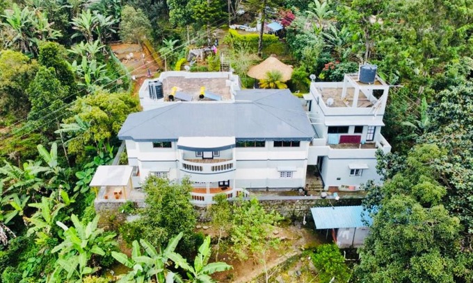 Kodaikanal Bed & Breakfast | Guest Rated 10/10 at Jeyar Cottage - Family-Friendly Retreat