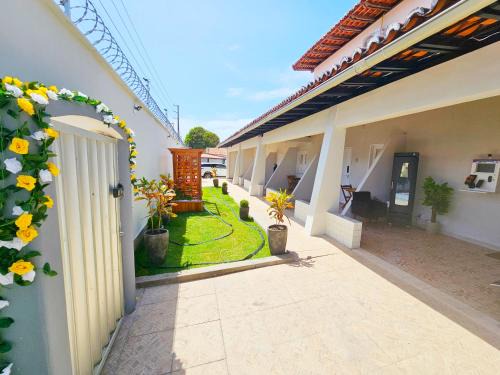 Olho D'agua Hotel | Oceanfront JF Studio Hotel with Pool & Private Beach