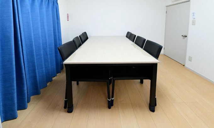 Higashikasai Apartment | Experience JH Yellow Guest House with a 8.9/10 Rating