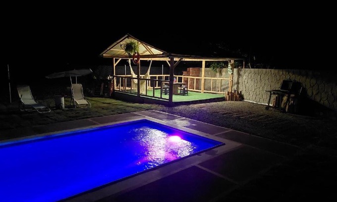 Piedras House | Top-Rated Jhonci's Home: Pet-Friendly Retreat with Pool